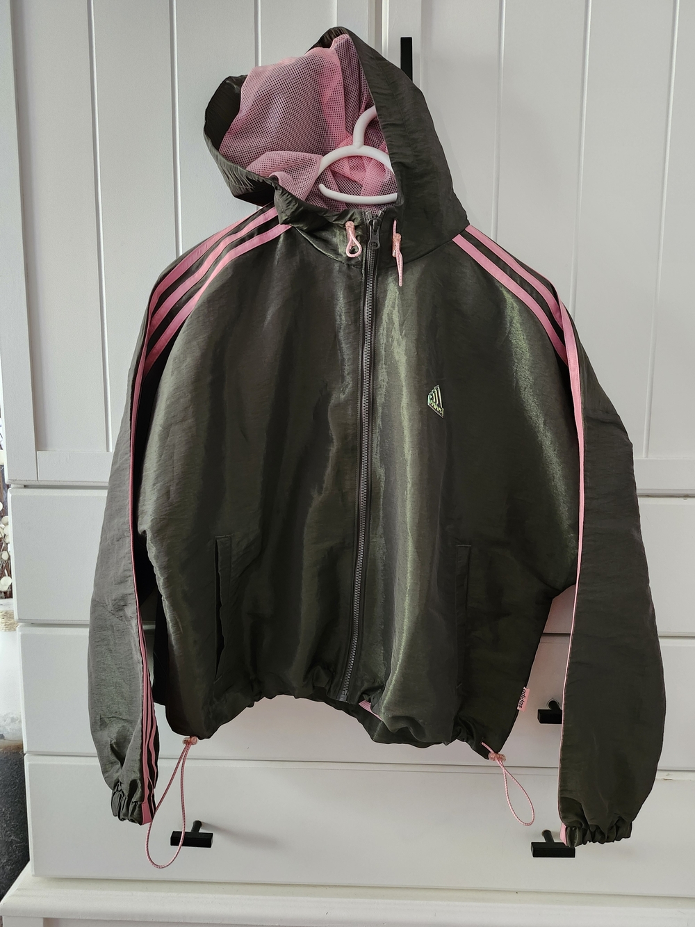 adidas Olive Green and Pink Hooded Windbreaker Jacket With Adjustable Waist.